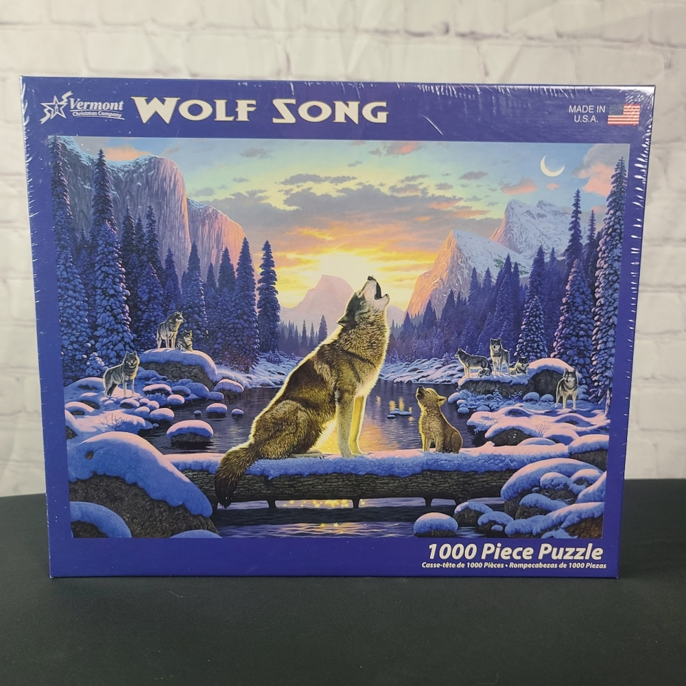 Vermont Christmas Company  Puzzle  Wolf Song. 1000 Piece.